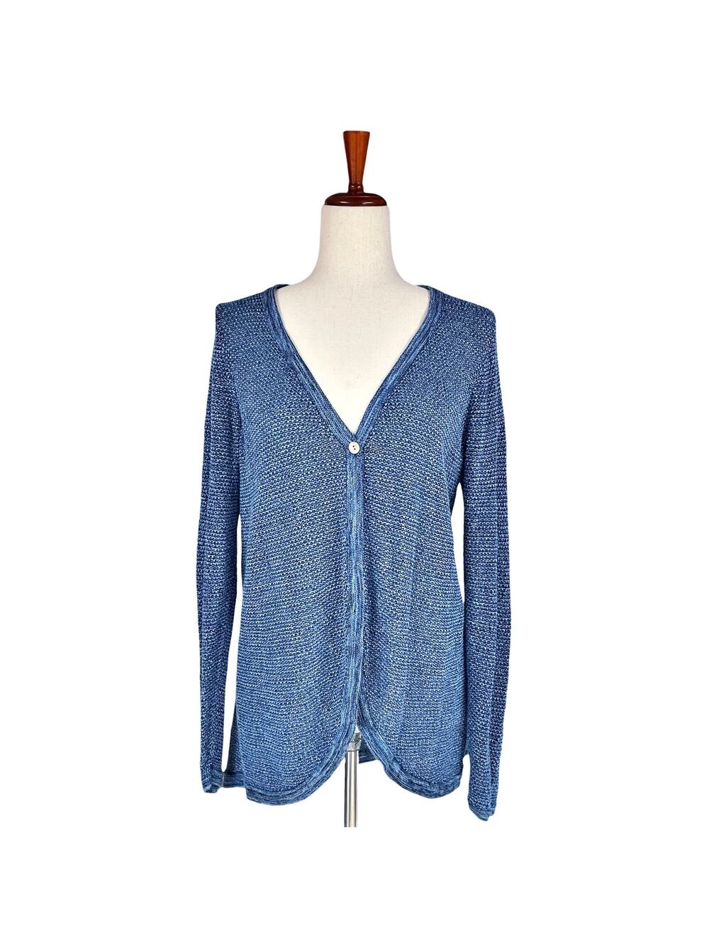 FOXCROFT Quinn Tulip Hem Single-Button V-Neck Cardigan in Blue Size M